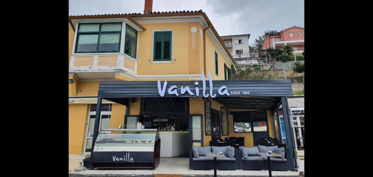 Apartment Vanilla I With Beautiful Seaview Rabac Bagian luar foto